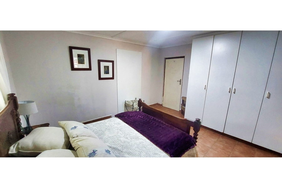 4 Bedroom Property for Sale in Bodorp Western Cape